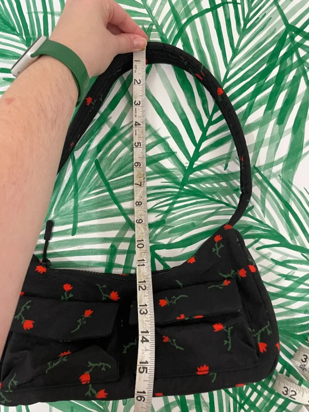 Baggu Cargo Shoulder Bag in Painted Wildflower Black